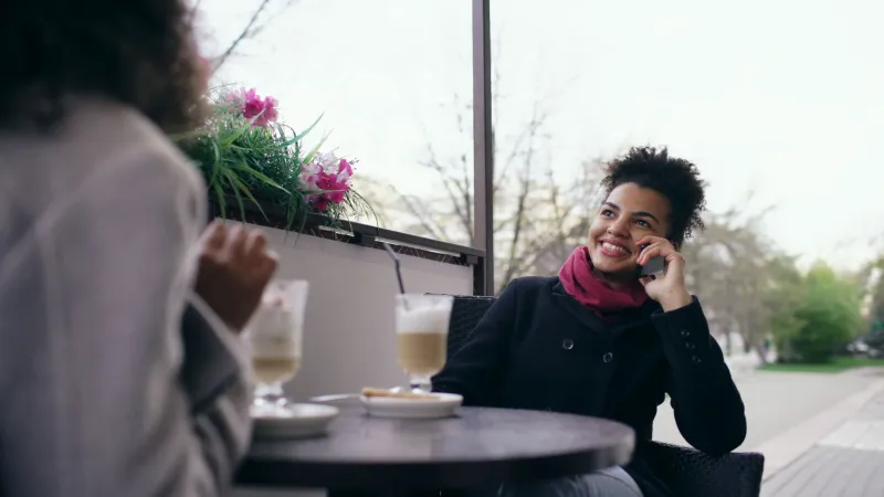 Rappelle-moi : redécouvrir la magie d'une voix au bout du fil